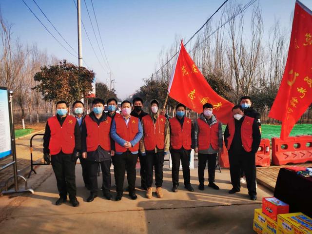 志愿者在“疫线”值守 助力疫情防护-中国商网|中国商报社2