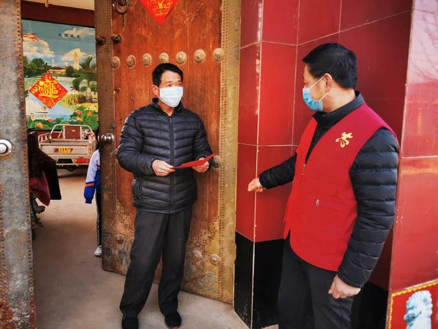志愿者在“疫线”值守 助力疫情防护-中国商网|中国商报社3