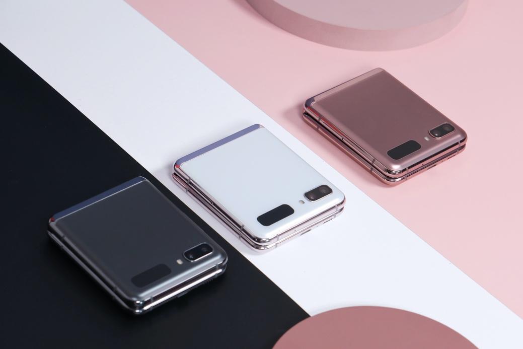 三星Galaxy Z Flip 5G拍照强大还时尚便携-中国商网|中国商报社7
