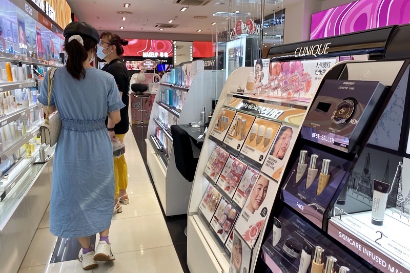 化妆品促销旺季闹涨价 国产化妆品跟风涨价？