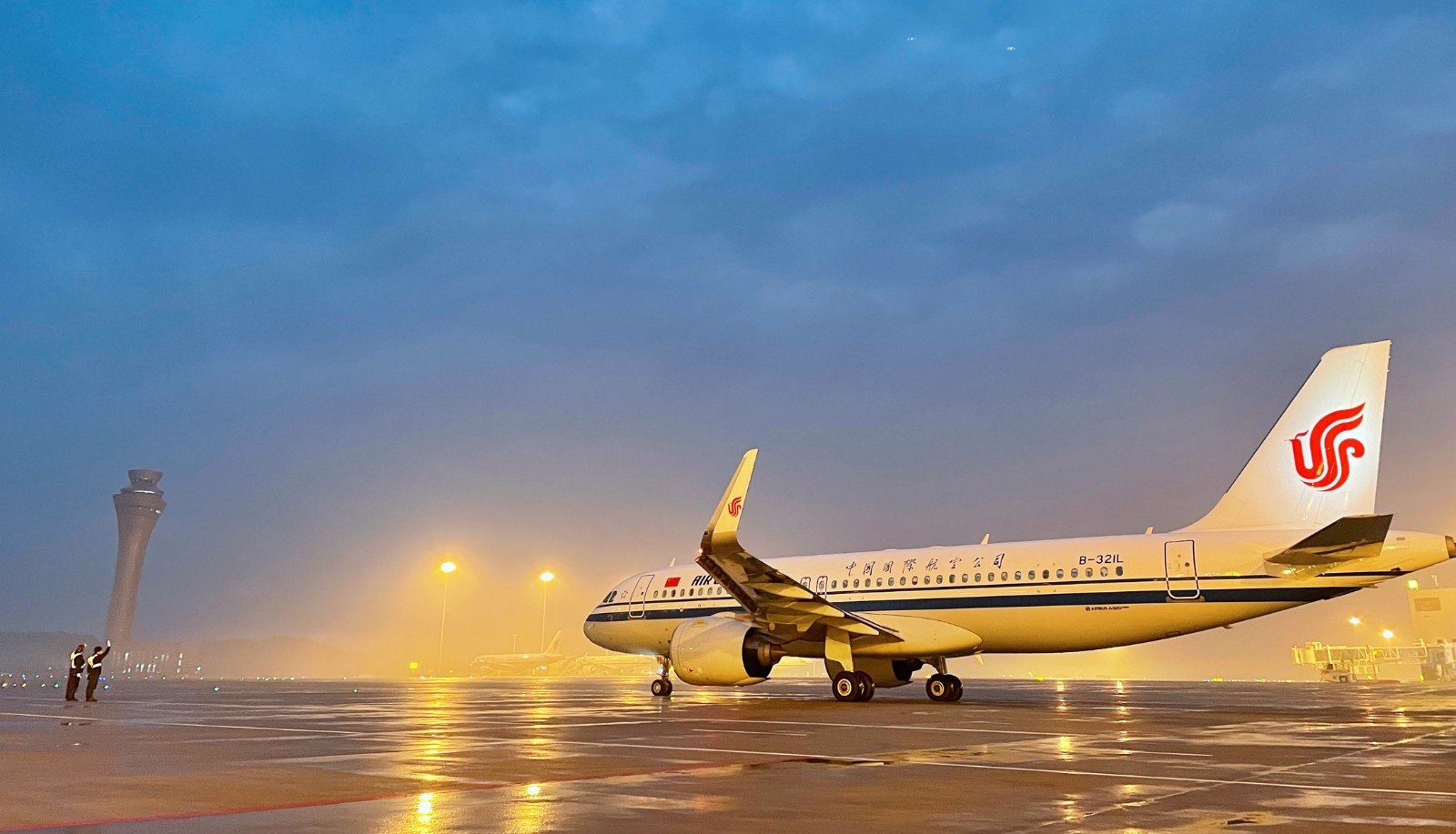 天府机场一周年国航开通68条航线运送旅客超200万人次