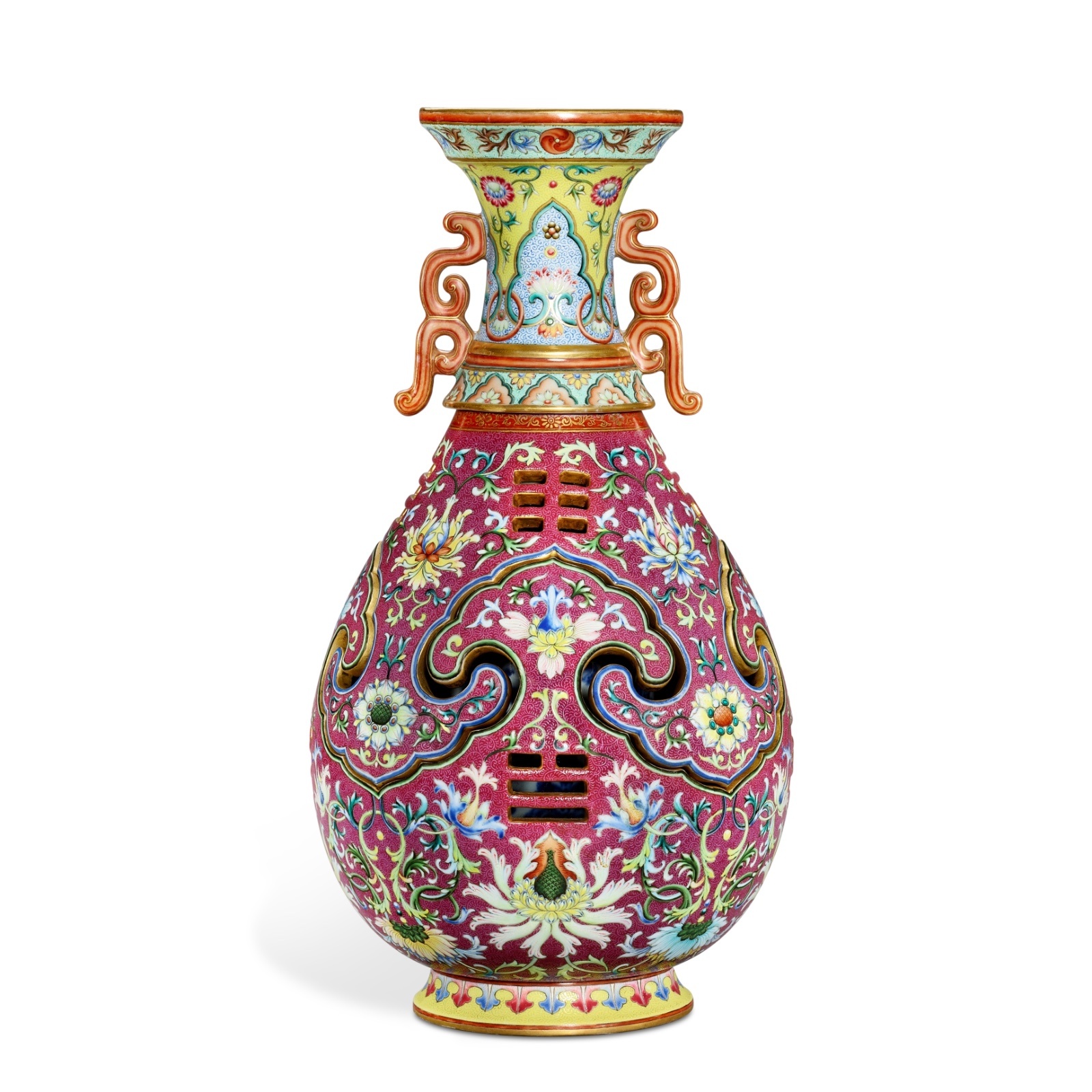 A magnificent ruby-ground yangcai 'trigrams' reticulated vase, Seal mark and period of Qianlong.jpg