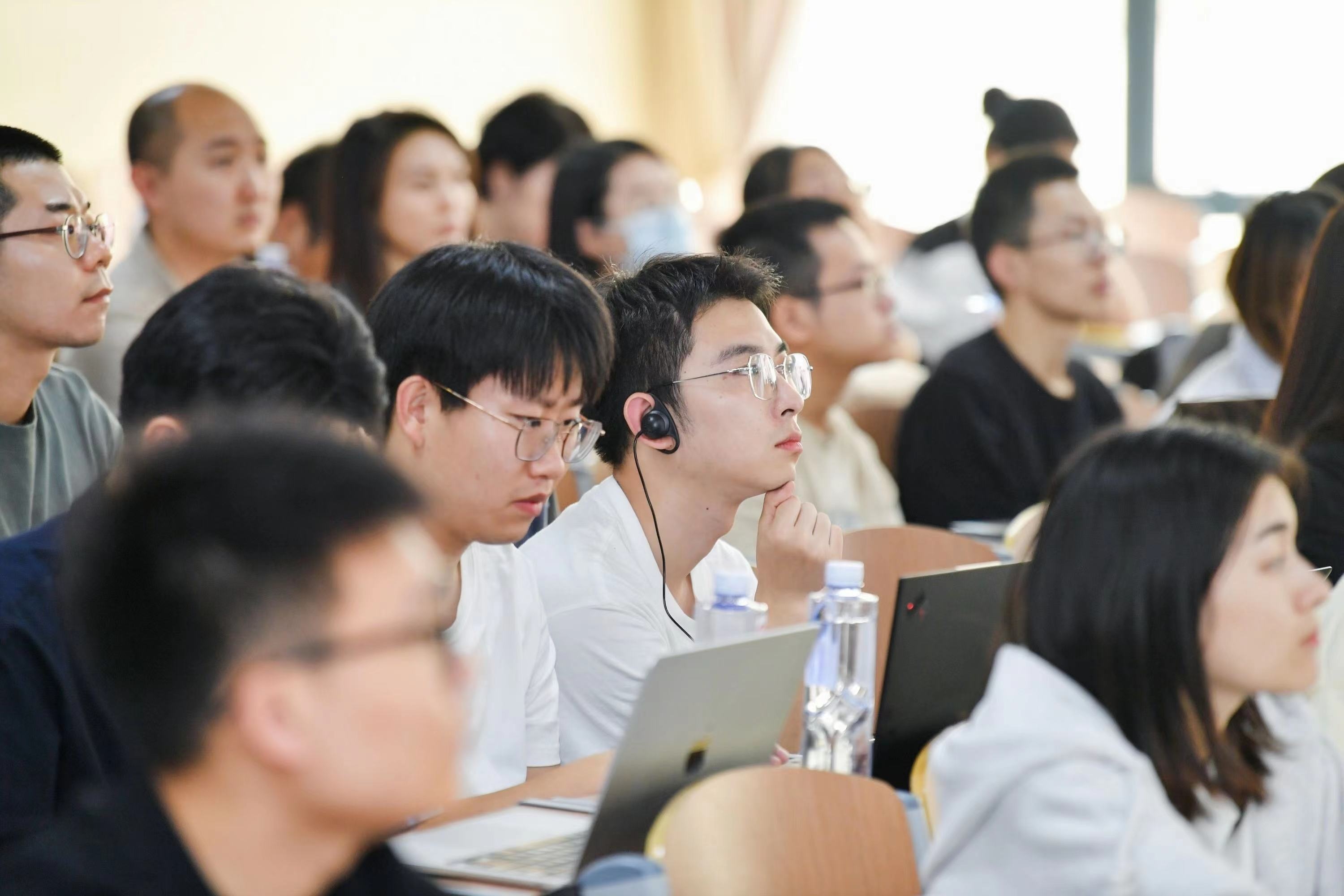 1. “高校知识产权公开课”走进北京大学法学院.jpg